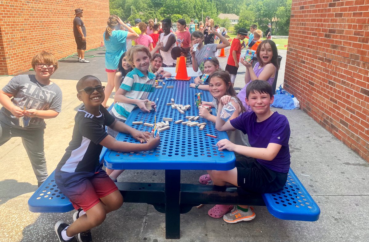 Courtney Fisk tweet media