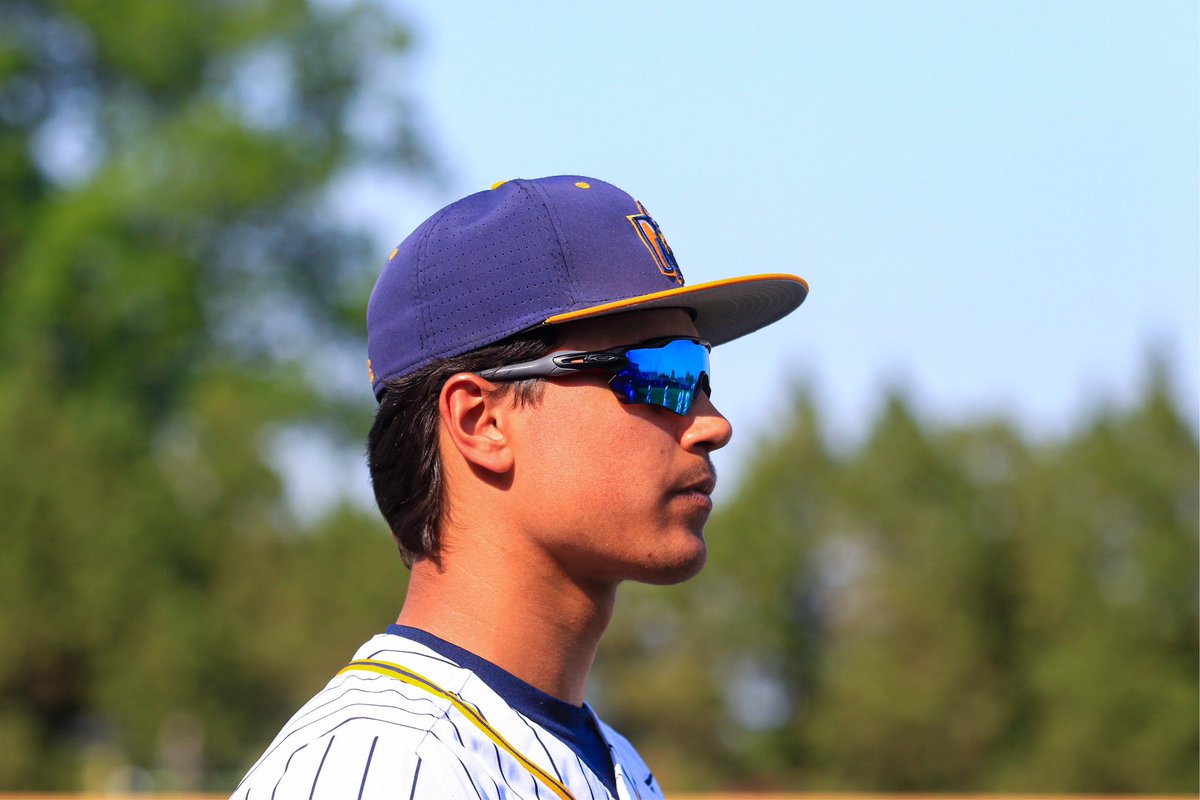 RacersBaseball's tweet photo. Ready to rock 🤘

#GoRacers🏇 https://t.co/X8lUYvoudA