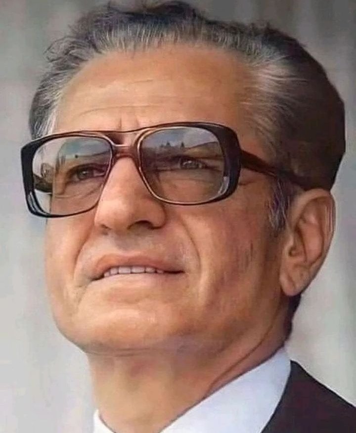 Nastaran9538496's tweet photo. شاهنشاهی ام❤️
#جاویدشاه
#MaximumSupport https://t.co/ANVGkN8nKZ