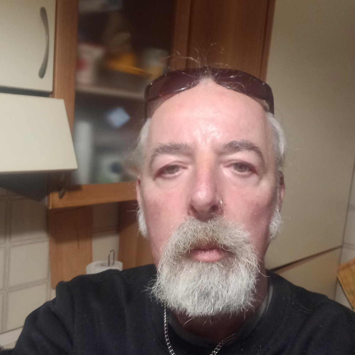 Maxrap72's tweet photo. Io voglio essere libero come un gabbiano che non si chiede del suo domani ma del presente il gabbiano vola sul bene e sul male  vede tutto dal alto ed è libero sorvola paesi città mare e montagna e non si chiede nulla non conosce il dio denaro viaggia libero in tutte le parti https://t.co/mzrT1OqBVv