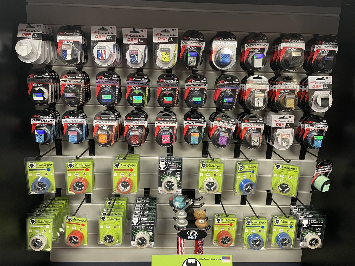 DBATSV's tweet image. New batch of @lizard_skins just came in!

Time to switch colors for summer? ☑️
Getting prepared for the 4th of July? ☑️
New to grip a new slow pitch bat? ☑️

Come check out the new colors and feel the the difference?