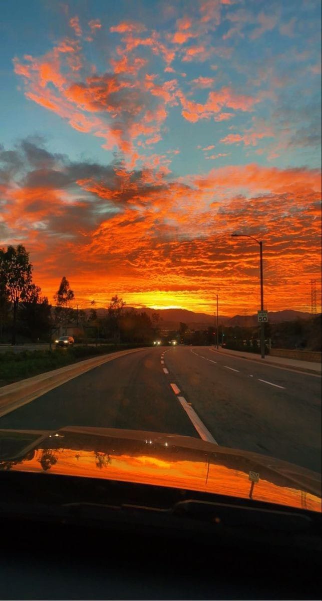 Viajar mirando atardeceres >>>>