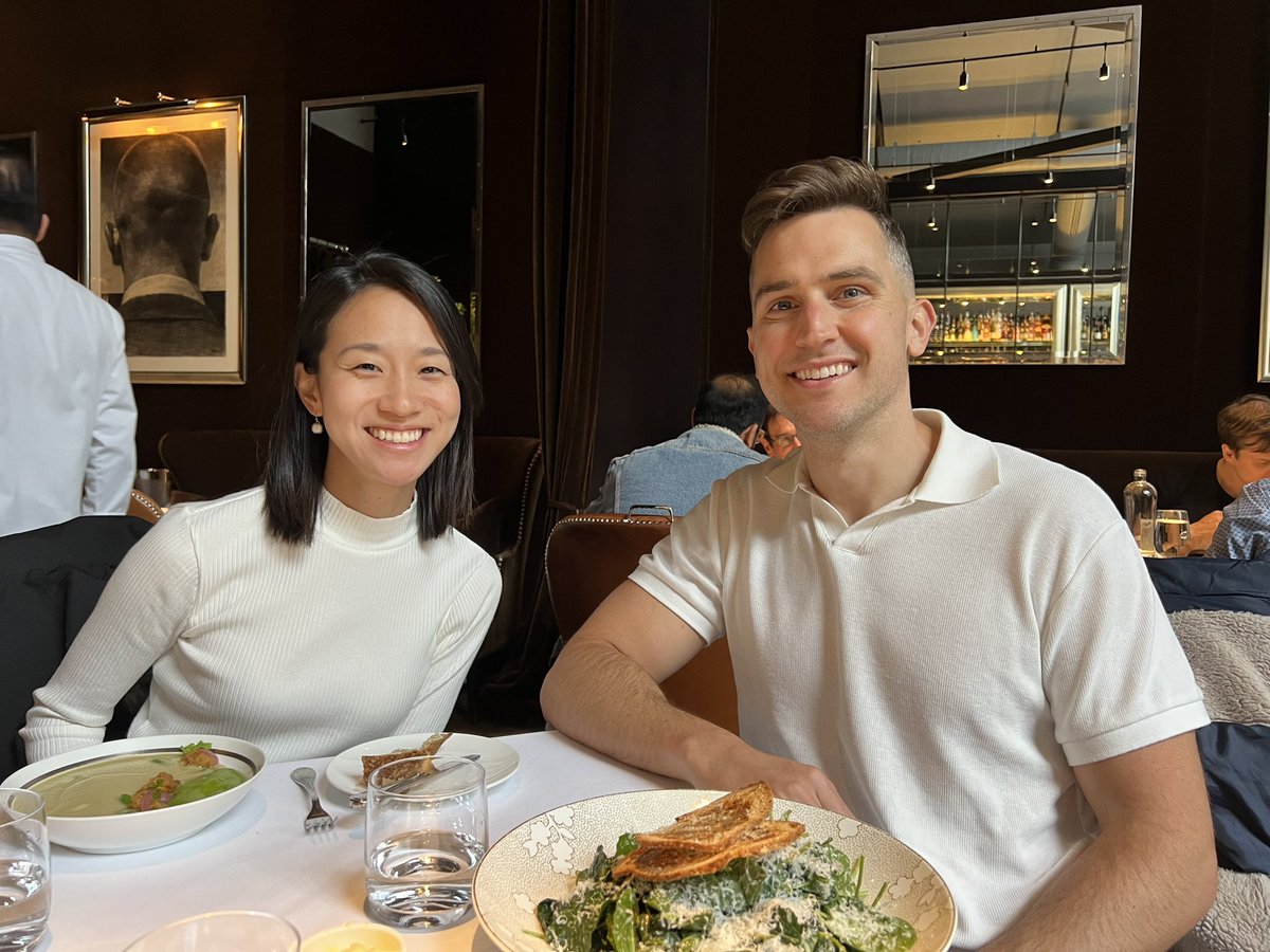 What better way to celebrate a year of great effort in IBD clinic and research than with a meal @SpruceSF. Thank you & congratulations @JustinFieldMD and @amy_yu1 @UCSFGIfellows for all your hard work and success this year. Look forward to watching you grow. @UCSFHospitals