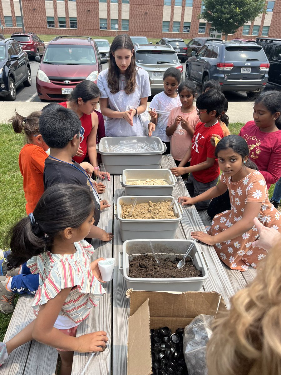 CrabbChristine's tweet photo. Thank you to Jennifer Venable and her team at Loudoun County Soil and Conservation District for providing a great hands-on lesson making soil layer tubes today for 3rd graders! 🙌🏻🪴👩‍🌾@RLC_Coyotes @RLCPrincipal @MrsShepardRLC @missfischman @HessThirdGrade @Ahmed3rdG @caitlin_gang https://t.co/gvRRz5ktk1