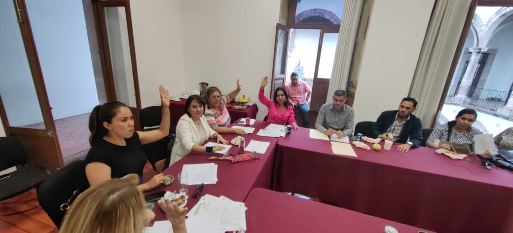 GloriaTapia_'s tweet photo. Participando nuevamente en la sesión de Comisiones Unidas de Gobernación y Derechos Humanos. Abordamos asuntos fundamentales de gobernanza y protección de derechos humanos.

¡Juntos lograremos un futuro más justo y humano para todas y todos

#GloriaTapia #75LegislaturaDeMichoacán https://t.co/KBbL2Gy0Zl