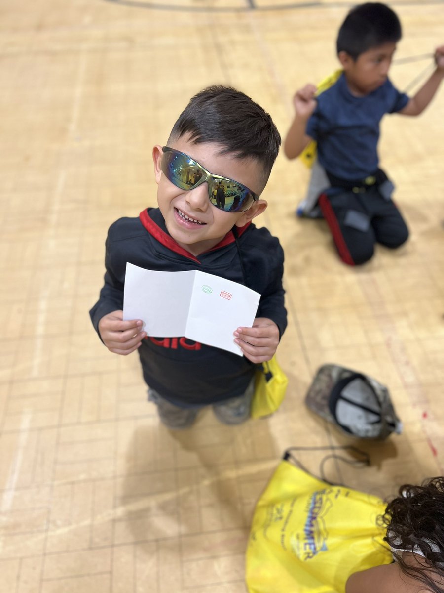 c_transou's tweet photo. Two fun days at @MonaviewES . Yesterday we celebrated our 5th graders that made their @LexiaLearning growth for the year . Today we gave out books to students so they can #makesummercount @PEPGreenville https://t.co/0b6UA138dx