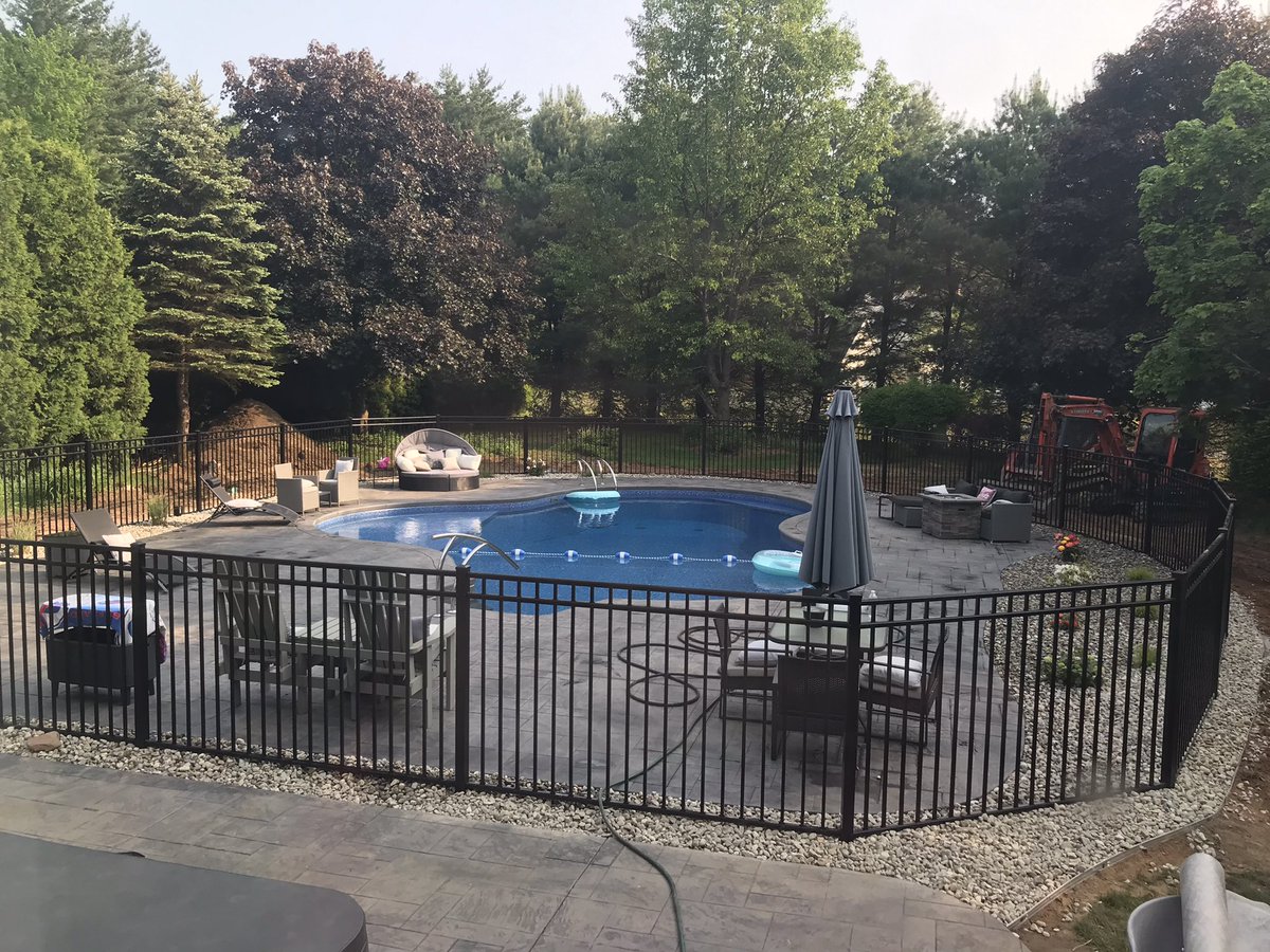 RobertBigman3's tweet photo. Rock has been laid. Plants are in. Dirt and seeding, you are up next! #OurMickeyPool 🥂❤️ Memorial Day weekend should be a banger! https://t.co/70X4Mjupi9