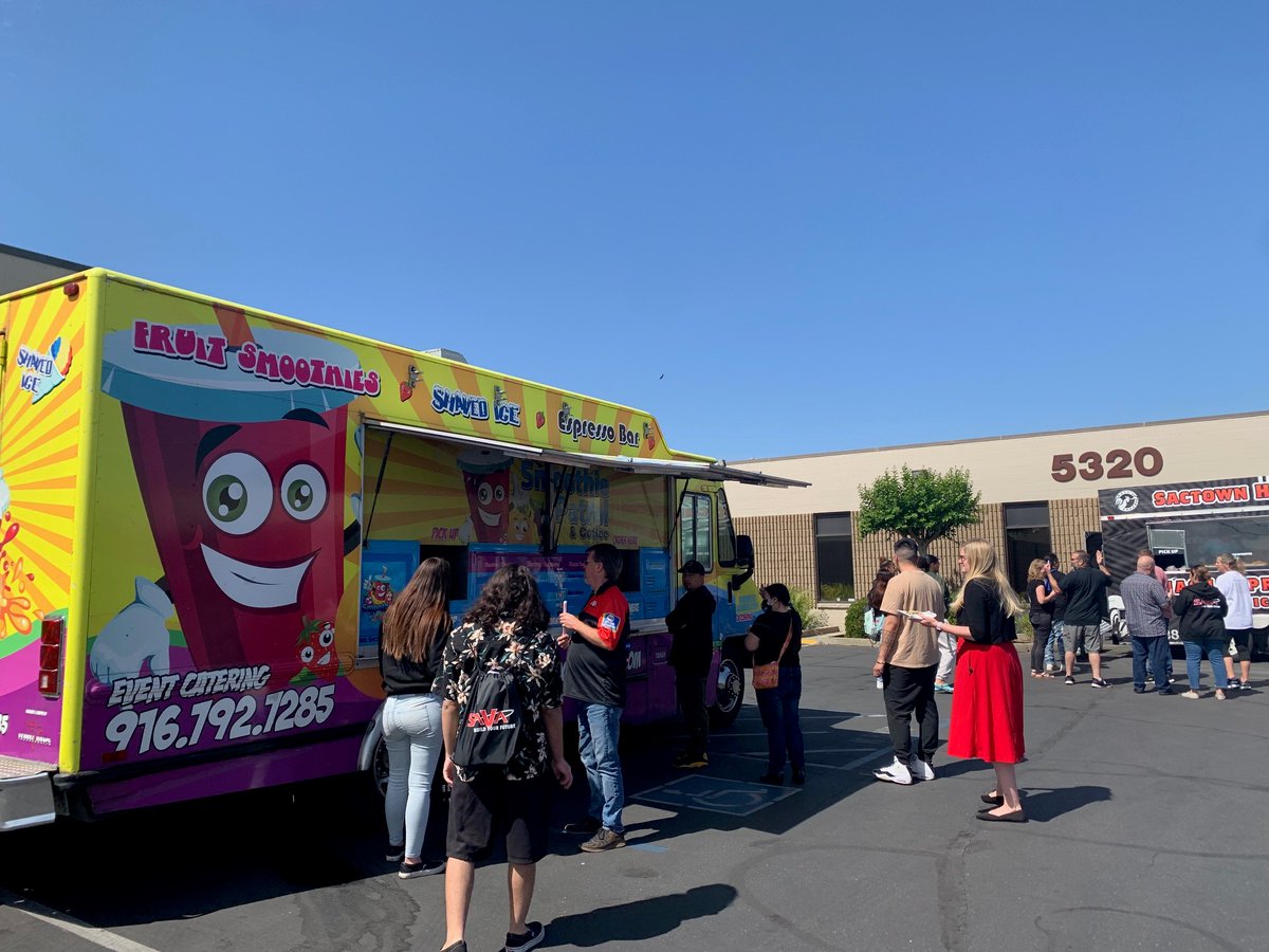 SAVA_Charter's tweet image. SAVA Power Inn had a blast celebrating our seniors today! Let&apos;s go class of 2023! #savacharter #gcccharters #graduatingclassof2023 #seniors #loveteachguide @gcc_charters @nashandproper @smoothiepatrol @thecallejerosgrill