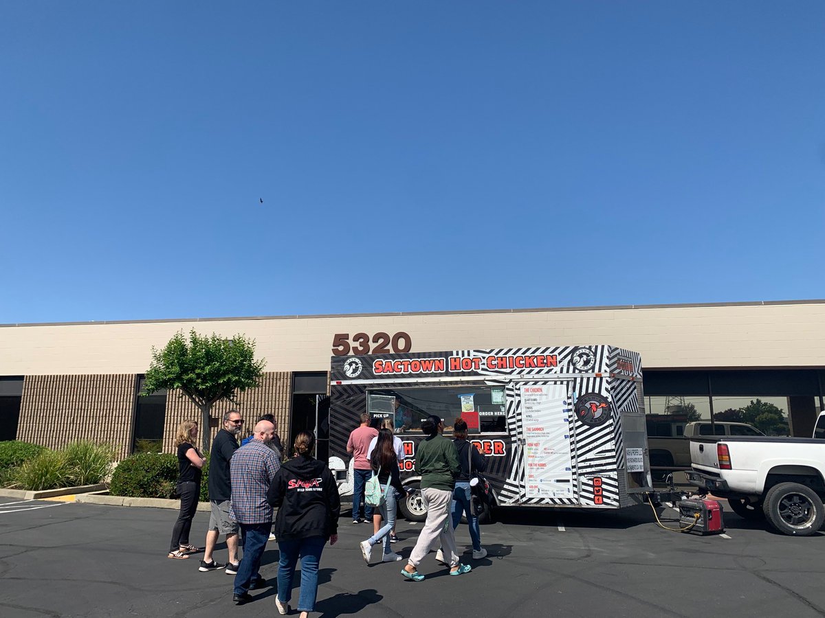 SAVA_Charter's tweet image. SAVA Power Inn had a blast celebrating our seniors today! Let&apos;s go class of 2023! #savacharter #gcccharters #graduatingclassof2023 #seniors #loveteachguide @gcc_charters @nashandproper @smoothiepatrol @thecallejerosgrill