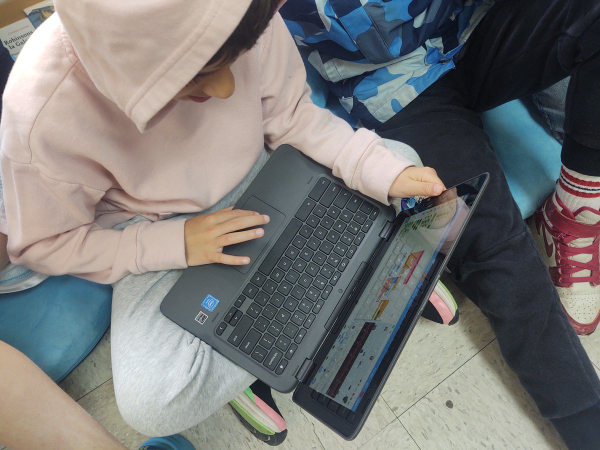 Bonjour <a href="/CM1B_Peguy/">Les CM1 B de Péguy📝</a>
Nous n'avons pas eu le temps de jouer aujourd'hui car nous avons fait la Nuit du cOde 2023. 
Demain, nous ferons notre prochain mouvement.
 #Partie #QuotiChess <a href="/QuotiChess/">QuotiChess 🐘</a>