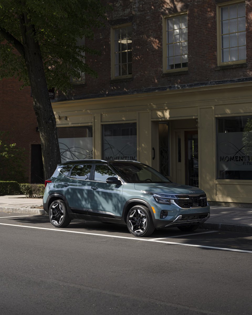 KiaofTemecula's tweet photo. The 2024 #KiaSeltos in Pluton Blue! Available now at DCH Kia of Temecula! 

Shop New Inventory: https://t.co/C4CoOeL4ex https://t.co/u4ZhRtUoSy