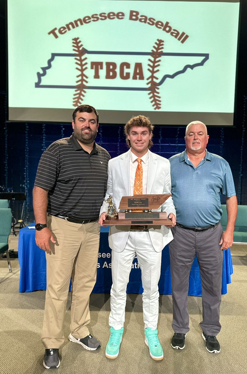 Congratulations DLoy!!! Proud of you!!  2023 Mr. Baseball 2A - it’s definitely a day for the shoes 😎<a href="/DylanLoy37/">Dylan Loy</a> @pftigerbaseball