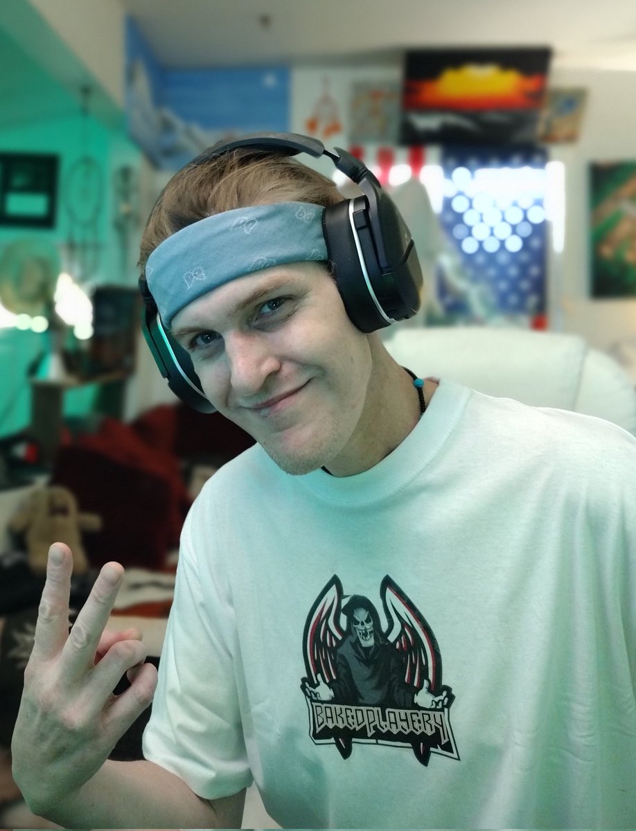 Bakedplayer41's tweet photo. I'm getting back into my streaming! Let's gooo! 
Readying @BakedPlayer4! https://t.co/Fm3XqhXSaY