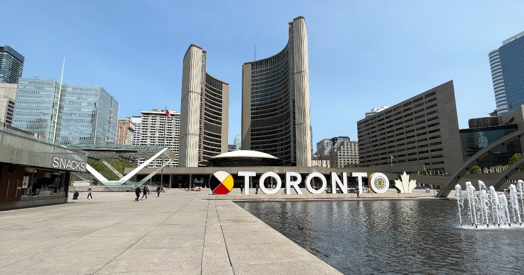 ULIBC's tweet photo. Sharing some pics of our time at #ULISpring hosted by @ULIToronto!
Last ๐ท: #ULIBC Chair Duncan Wlodarczak and @ULINorthwest (Seattle) Chair Christa Chambers.
#ULIBC #connect #inspire #lead #WhereTheFutureIsBuilt @UrbanLandInst https://t.co/Vw14ZQyJ18