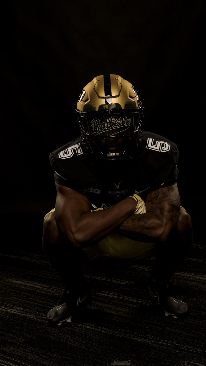 elijahj89319162's tweet photo. It's Official.... Ready to Work, Compete and Pursue my Education!! #Committed #BoilerUP🚂@i_am_jg6 @CoachConard @Coach_Walters https://t.co/aQRSC1WR0H