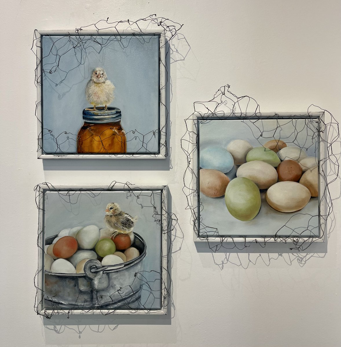 NEW ARTIST We are excited to welcome Kristine Andrea to the Gallery.  Her original oil, chicken wire accented on frame paintings can be viewed in The Gallery or online thegalleryatmatticksfarm.com/kristine-andrea

#oilpainting #originalart #chickenwire #unique #canadianartists #localartists