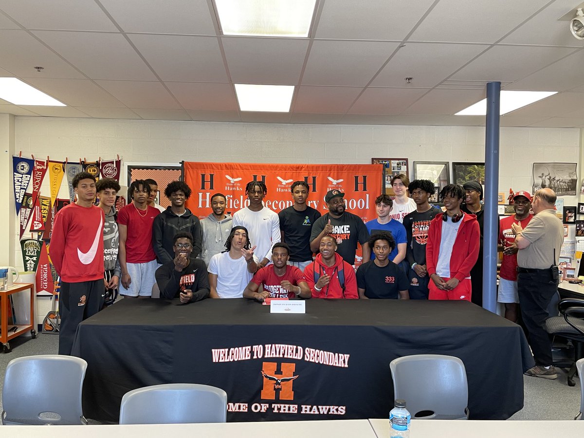 So proud of you ⁦<a href="/DonovanBass15/">Donovan Bass</a>⁩. Such a great addition to this team and it felt like you been here the whole time. I know you will continue to shine at Bridgewater. 🧡