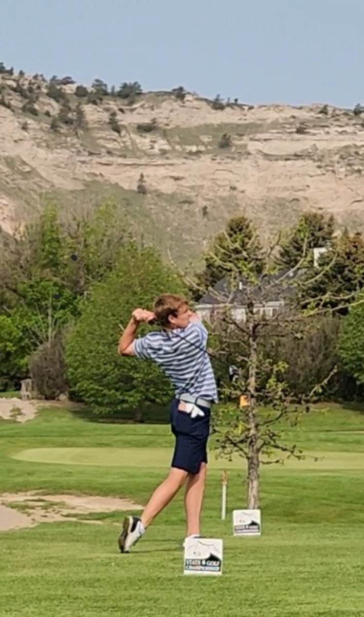 Day 1 of the Nebraska State Golf meet at gehring's monument shadows is complete.
@ryanseevers2311 is tied for the lead at -2.
Team is 2 back of @nsdgolf 
Let's have a day tomorrow!
Team & Indiv Scoring 👇
golfgenius.com/pages/4210889