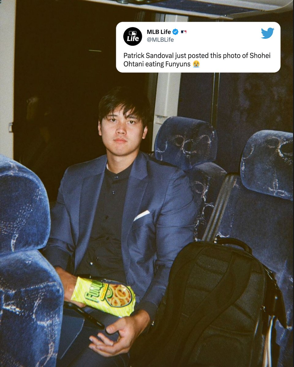 SportsCenter's tweet photo. This Shohei pic is too funny 😅 

(📸: psandy.43/IG, h/t @MLBLife) https://t.co/Kqiffm4aD4