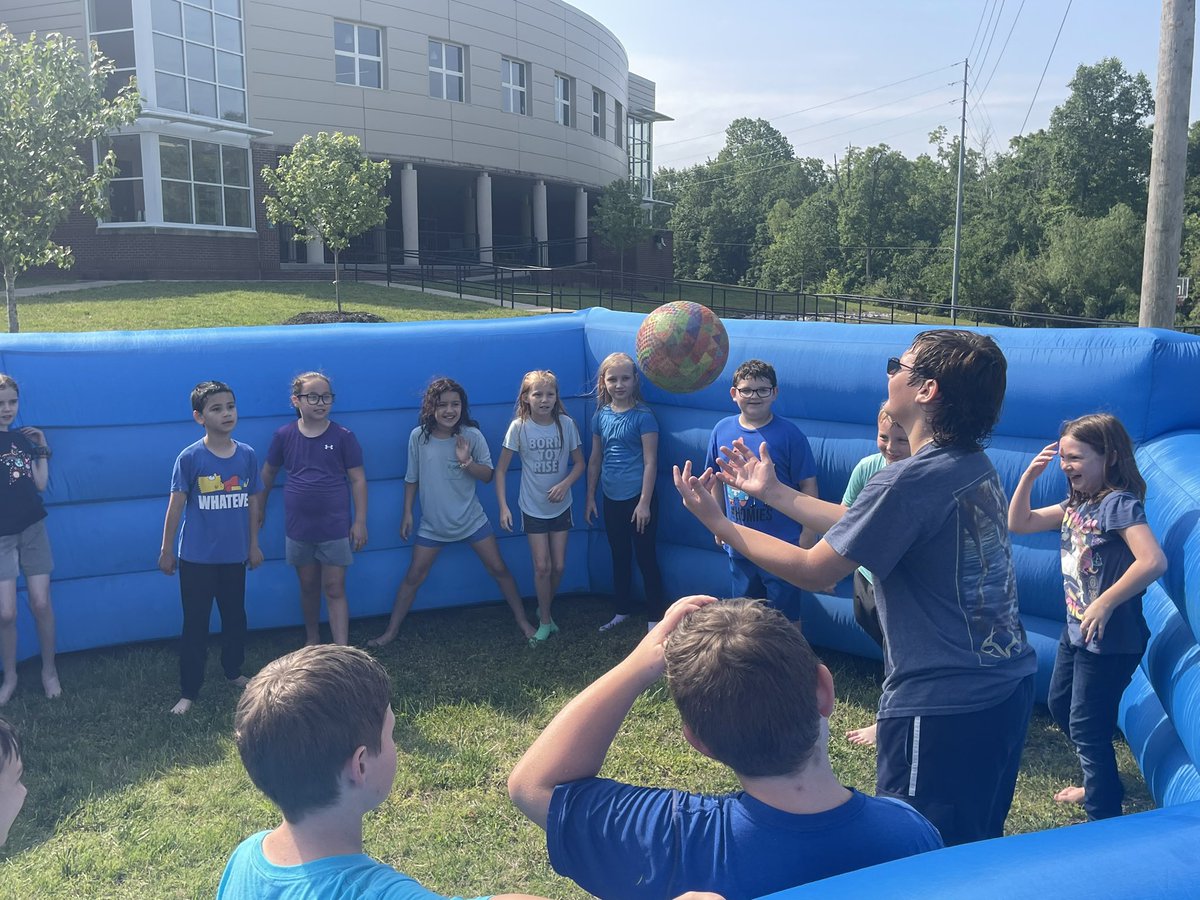 Had the BEST field day with my <a href="/RichardsvilleEl/">Richardsville Elem</a> Bobcats!