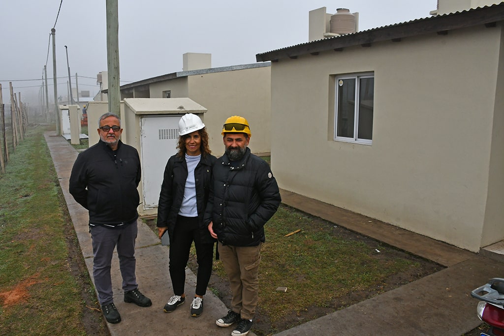 #Chivilcoy: Avanza la obra de finalización de 46 viviendas en el sector de las calles Alsina y 90 masnoticias.live/index.php/poli… 

@MuniChivilcoy  @BritosGuillermo