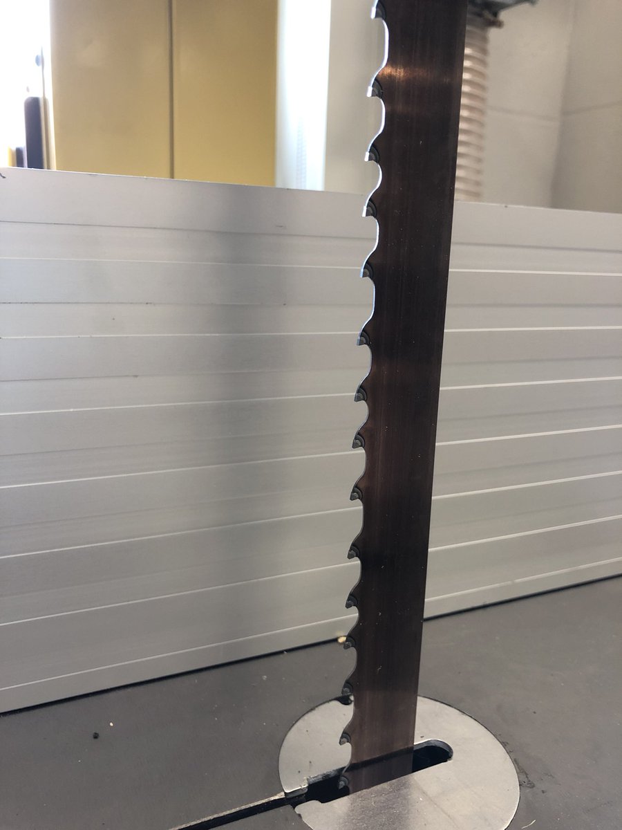 Big Blue Builds tweet media