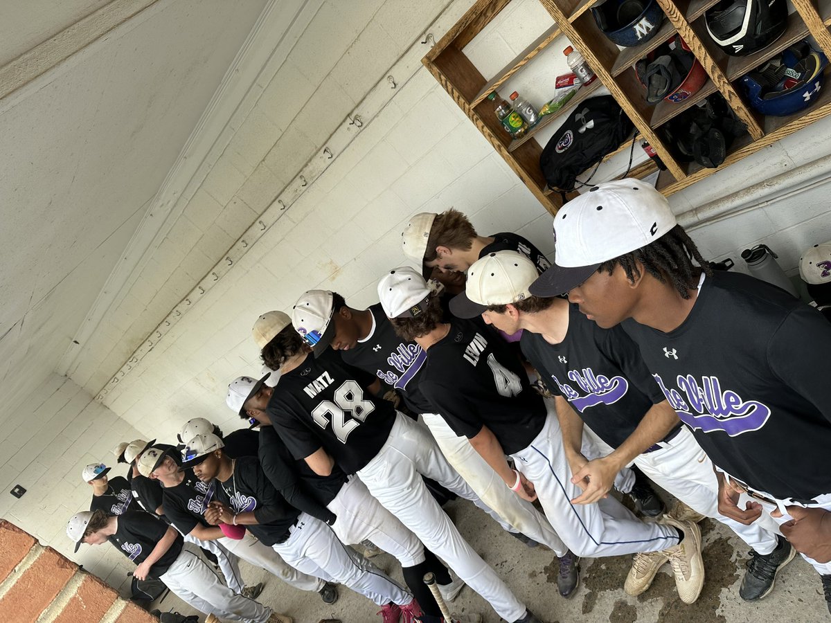 It’s game time! Let’s go Pikesville! 💜⚾️