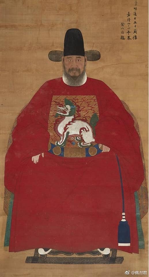 獬豸 was an animal in ancient Chinese mythology,It symbolized justice,big like a bull, small like a sheep. It will bump the greedy, evil man with the horns,then eat them. In the Ming Dynasty,it was a symbol on the judge's clothes, and had its logo on the hat of the judge's dress.