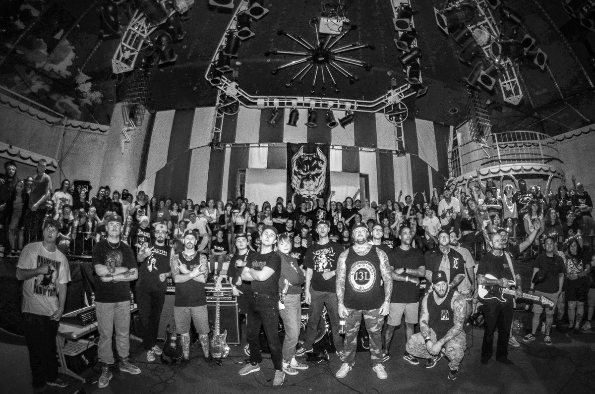 FreeSpaceShows's tweet photo. THIS IS FREE SPACE 🤝
MICHIGAN HARDCORE
United &amp; Strong
616 &amp; 313

Free Space #6 + Free Space #7 announce tomorrow! https://t.co/uvY247aZ9W