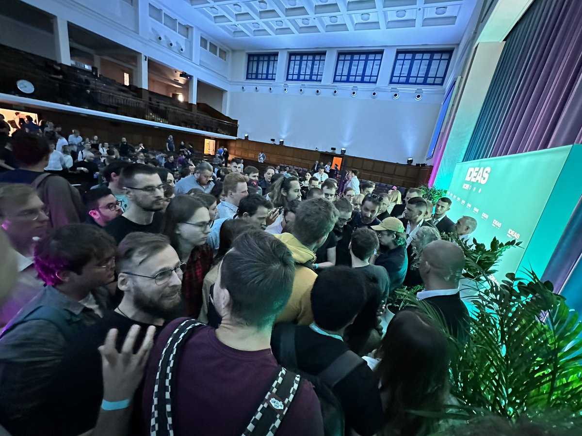 Sam Altman tweet media