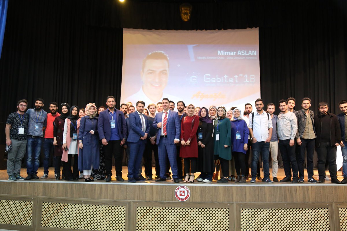 mimaraslan's tweet image. Firat University - Java Seminar (Java Software Development Career)
Make the future Java ❤️ #28YearsOfJava
#Java #Spring #Hibernate #JPA #Presentation #Training #Seminar #Conference #University #Jakarta
@Java #Education #Cloud #Web #TurkeyJUG #TürkiyeJUG @TurkeyJUG #MimarAslan