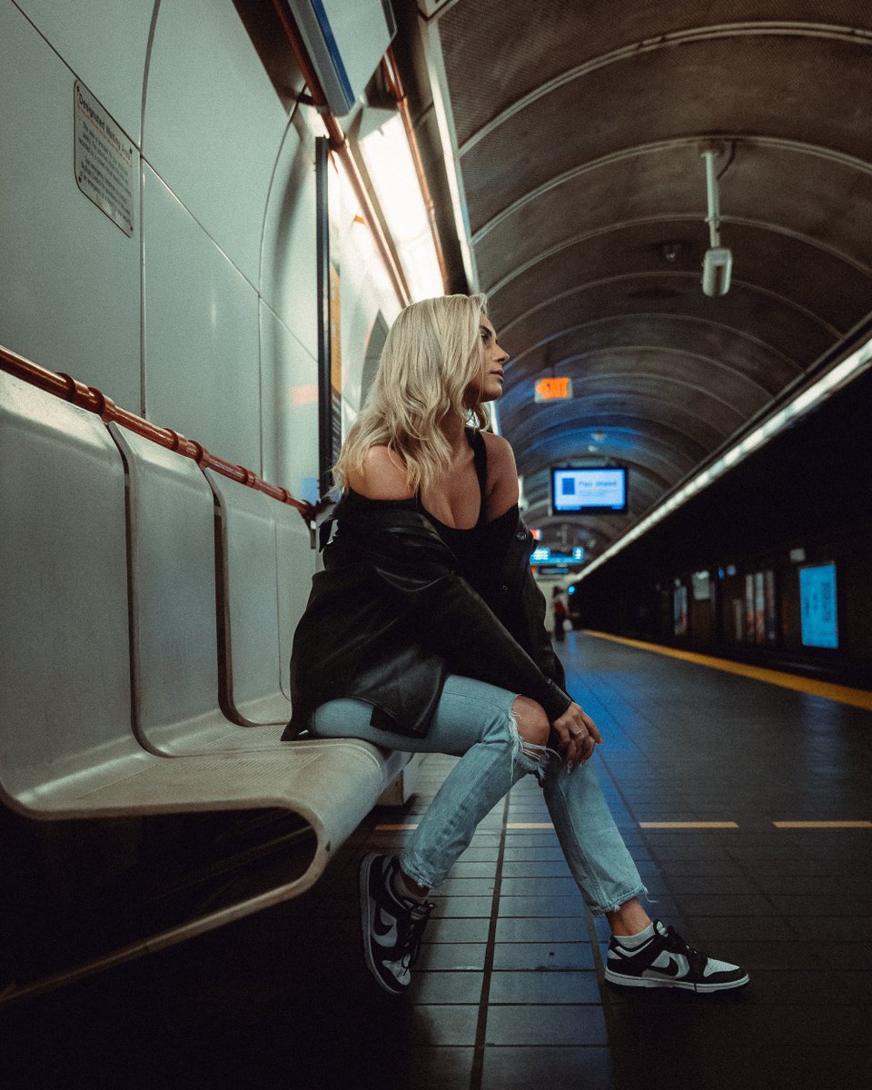 tobiahlui's tweet photo. hopping on the midnight train https://t.co/KVu3Yg1MmF
