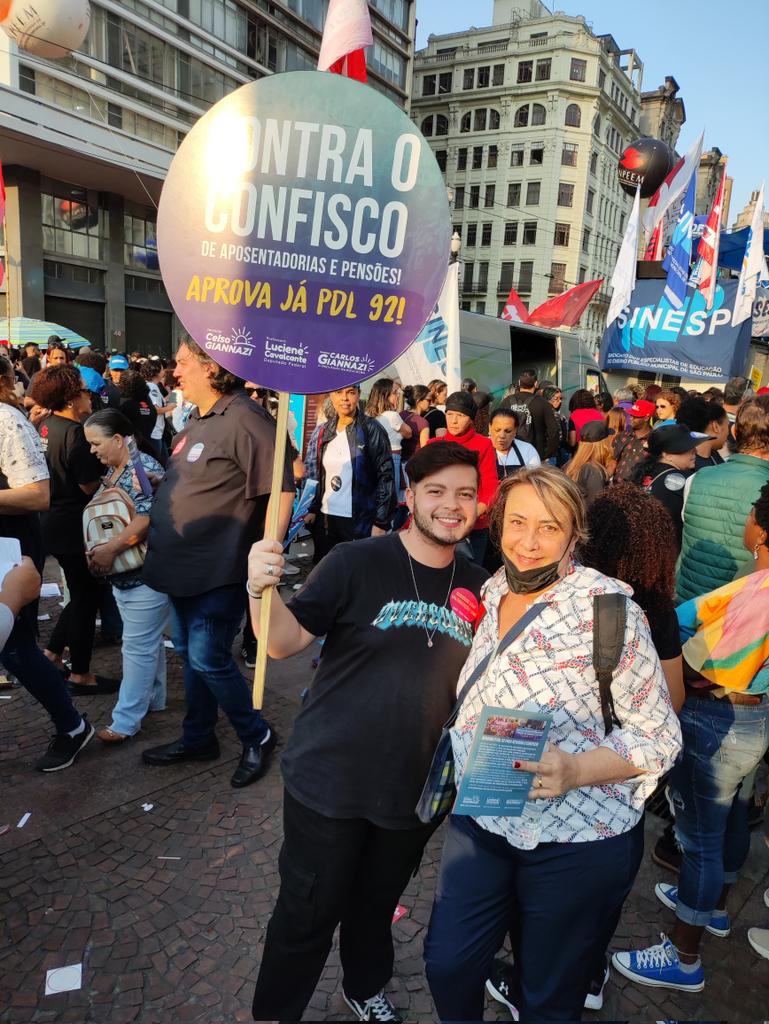 fatima_mongelli's tweet photo. @Ni_kkri @LulaOficial @Haddad_Fernando @GuilhermeBoulos @carlosgiannazi @CelsoGiannazi "Chegou o momento de uma pausa global? Una-se ao Brasil Participativo e vote em prol da justiça aos aposentados e pensionistas.
@LulaOficial
@Haddad_Fernando
@costa_rui
@GuilhermeBoulos
@carlosgiannazi
@CelsoGiannazi
@samiabomfim
#AposentadosBrasilParticipativo"xp https://t.co/bR4zTYrQph