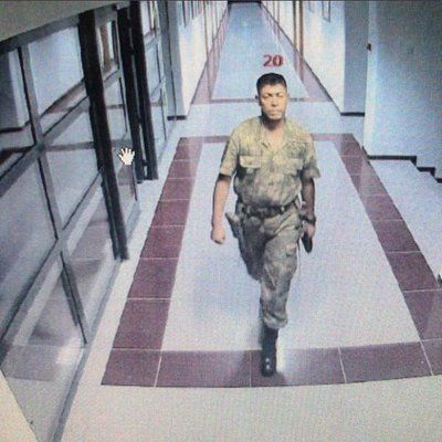 Şu yürüyüş nasıl 40 yıllık planlarınızı alt üst etti ama.

Allah'ın da planı vardır!