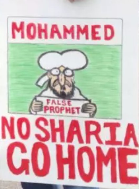 ProphetWilders's tweet photo. Disgusting! 🤢🤮

Geert #Wilders 👉 #Deislamize 🇳🇱

Sigrid #Kaag 👉 #Islamize 🇳🇱

@geertwilderspvv #PVV
@SigridKaag #D66 https://t.co/qNZ8KDA5qI
