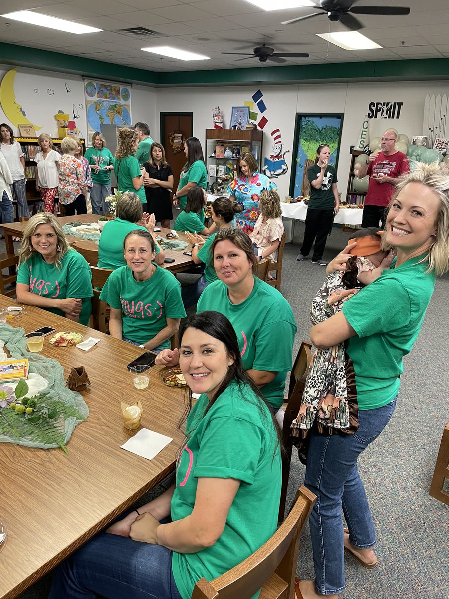 CantonElem tweet media