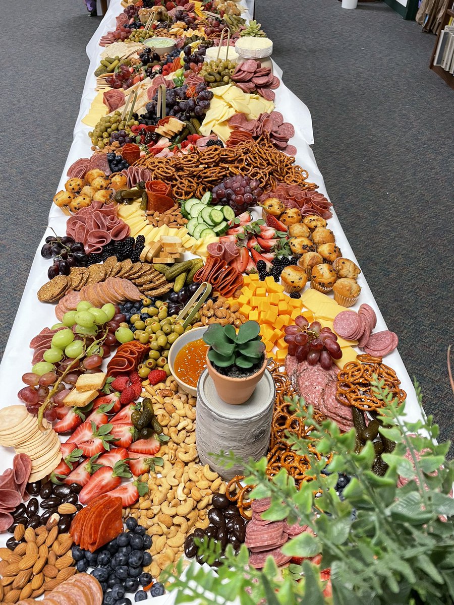 CantonElem tweet media