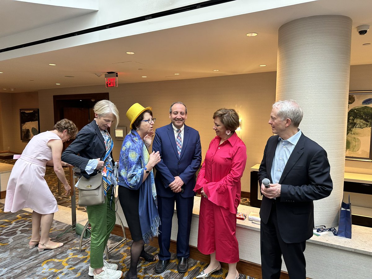 New #ATS2023 Secretary @RaedDweikMD at the President’s Reception @ClevelandClinic