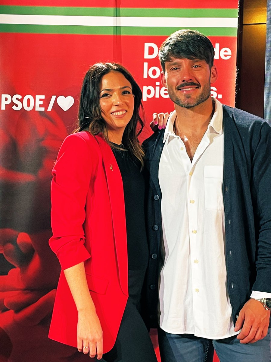 selugarcan8's tweet photo. Bonito día para el recuerdo apoyando a mi amigo Víctor!  #yo✌🏼oycon✌🏼íctor https://t.co/3y40BLJp5J