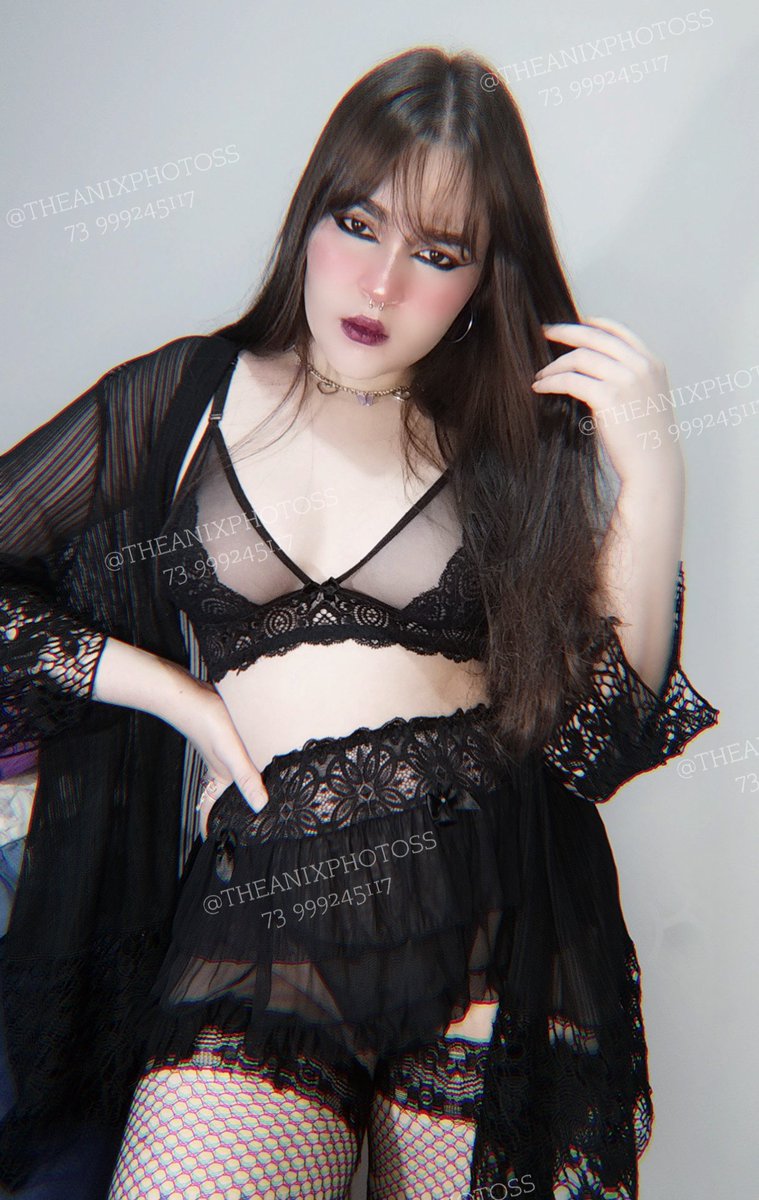 theanixphotoss's tweet photo. Worship me with your money 💸🙏🏻 https://t.co/dTarP8ZtHN