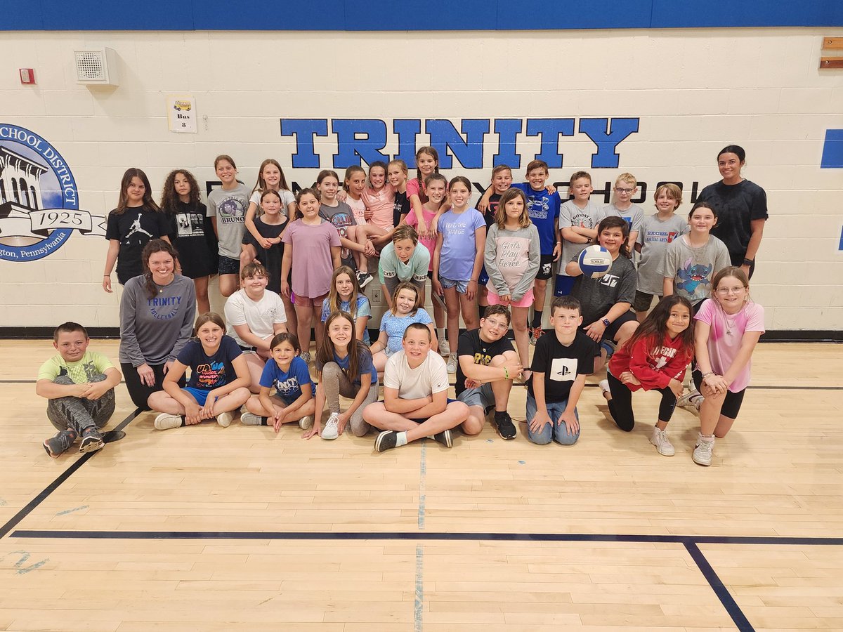 BillHughes_III's tweet photo. The Trinity South intramurals season ended today &amp; it was a fun time had by all! 10 kids (9 pictured) that made it to at least 16 of the 18 sessions. Thanks to @_ninaleed &amp; @jalynn_myers for your help! @KeruskinPete @TrinityAreaSD @Trinity_Hillers @TRINITY_MLUCAS @DonSnoke https://t.co/7dgTY92kdE