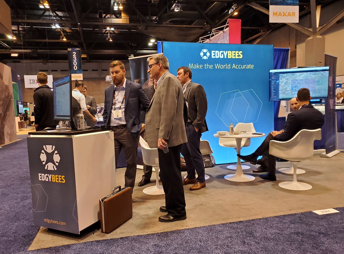 Edgybees tweet media