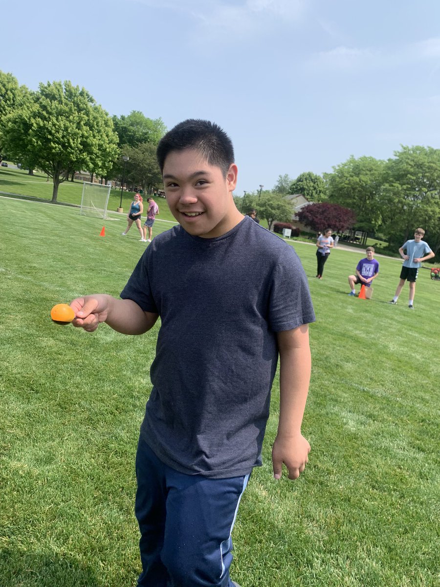 MStolnis's tweet photo. “I scream, you scream, we all scream for ice cream!!!” — the Maggie Moos truck was the perfect way to celebrate an awesome school year during our field day at West Goshen Park.  Student leaders from @bestbuddies joined in the fun as well🍦☀️ https://t.co/aBY68EX4wT