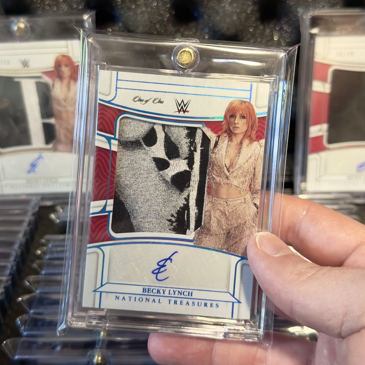 Huge mail day for me! Becky Lynch National Treasures Platinum 1/1! 

#nationaltreasures #panini #oneofone #1of1 #wweprizm #wwecards #wwe #wrestlingcards #thehobby     #beckylynch #whodoyoucollect