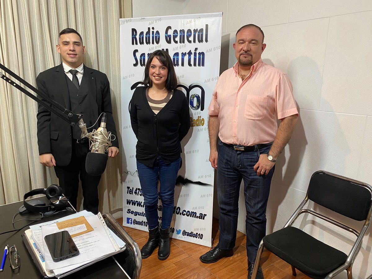 lulalinera's tweet photo. 📻🎤GRACIAS AM610, Marcelo Martínez por la entrevista del día de hoy! Basta de discursos y de ideologías, basta de quejas! Es hora de PROPUESTAS CONCRETAS. San Martin será Liberal! 🐍#Lucho2023 @Luchosaireok Intendente en San Martin!🇦🇷💙 https://t.co/V33erNlQsu