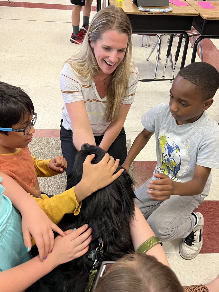 MrsKlossGVSD's tweet photo. Another great visit at Bethel Springs with #PrincessLeiTherapyDog.  Today she got to meet Mrs Donato’s and Mrs. Brennan’s second graders. @bethelspringsgv https://t.co/Jue5h2c7dK