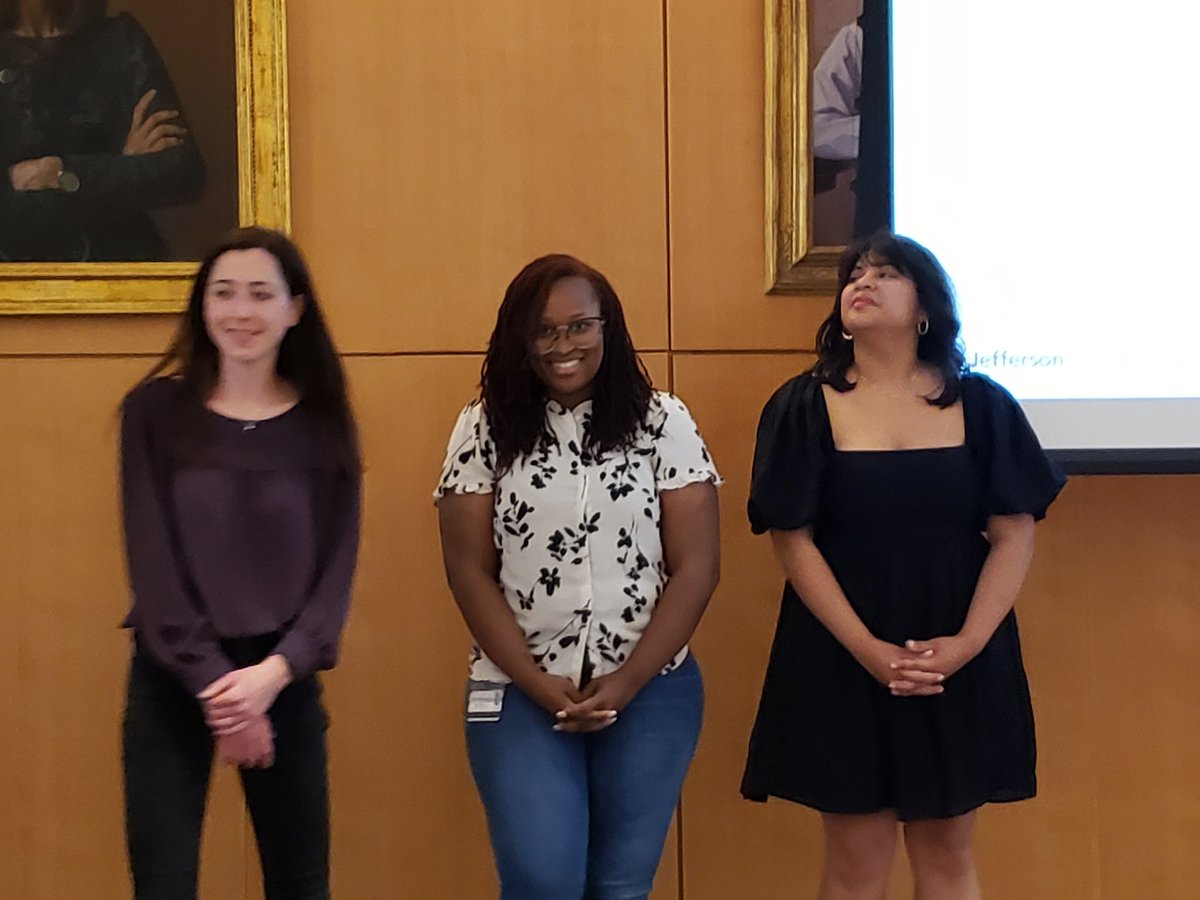 Lisa Kozlowski tweet media