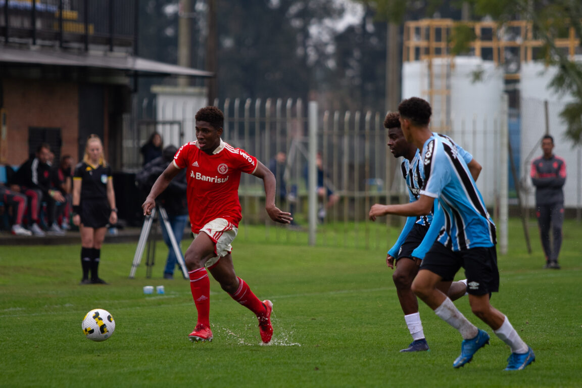 ALLANANIZ's tweet image. gre-Nal 🔴⚪️
@SCInternacional  x @Gremio 
Arena Cruzeiro, às 15h
#Sub20 #VamosInter