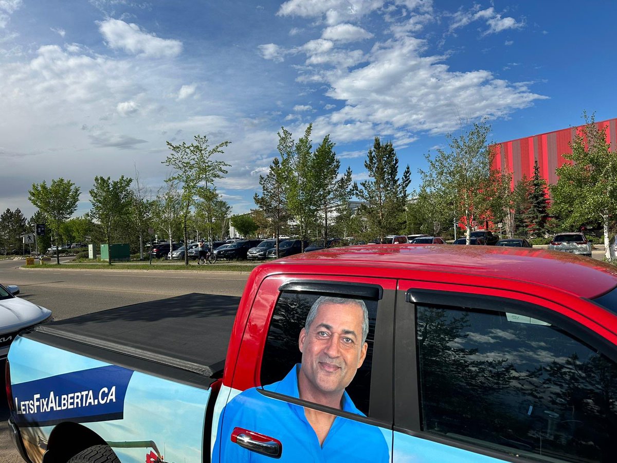 Looks like <a href="/RajSherman/">Dr. Raj Sherman</a> has parked his campaign-wrapped truck outside of an advance polling station (Terwillegar Rec Centre). Been parked outside for a some time today. #AbElection2023 

cc: <a href="/ElectionsAB/">Elections Alberta</a>