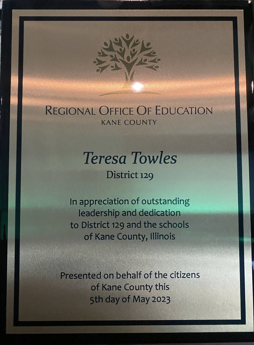 It has been another great season for the girls’ track and field program. Before we jump into the summer we would like to recognize our head coach Teresa Towles for being nominated for Kane ROE Educator of the Year!Congratulations to a phenomenal teacher/coach! 🎉